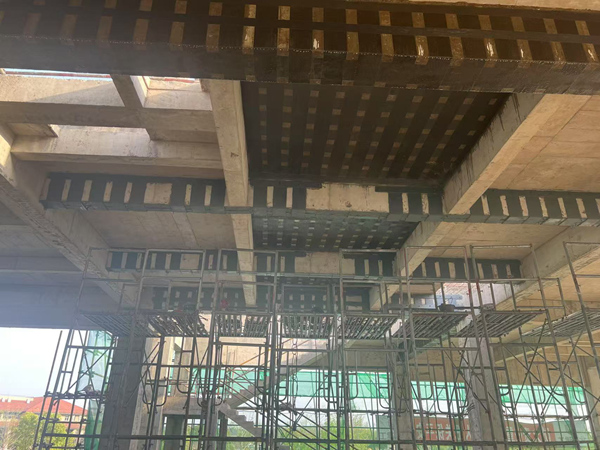 碳纤维加固楼板
